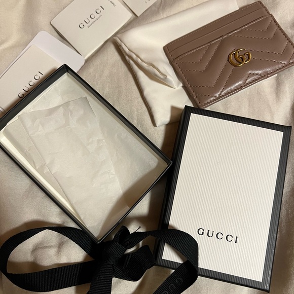 Gucci Marmont Cardholder - Picture 8 of 8